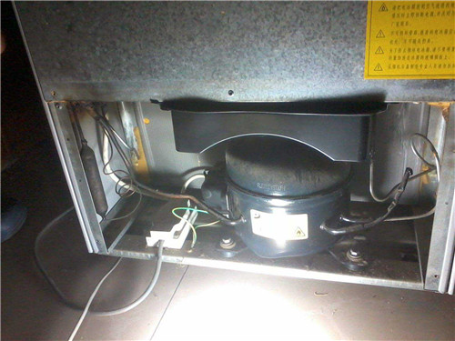 德宏盈江冰箱維修網點電話號碼_隨叫隨到