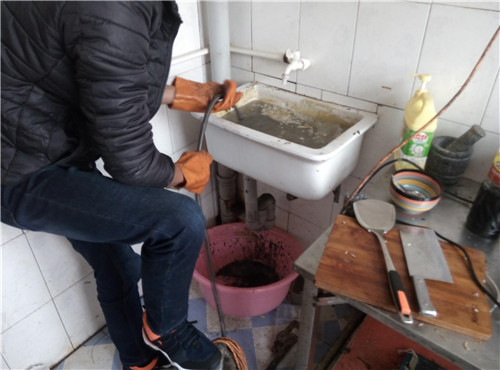 贛州南康地漏疏通服務(wù)電話_隨時上門