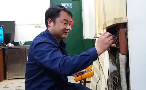 寶雞中央空調(diào)維修公司電話_附近空調(diào)維修電話