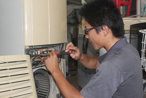 蘭州上門修空調(diào)公司電話_明碼標價_不亂收費